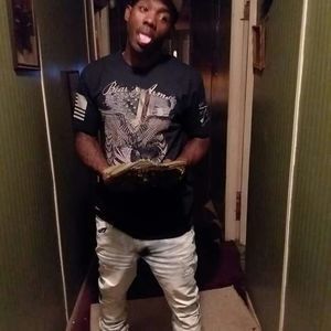 Meet your Posher, Travis